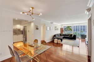 5600 Collins Ave APT 5C, Miami Beach, FL 33140, - MLS#A11998705