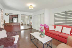 6871 SW 37th St, Miami, FL 33155, - MLS#A11998729