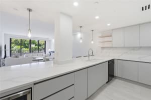 251 Crandon Blvd APT 202, Key Biscayne, FL 33149, - MLS#A11998731