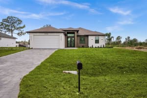936 Bolivia Dr, Lehigh Acres, FL 33974, - MLS#A11998737