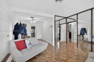 733 W 33rd St Hialeah, FL 33012 - MLS#A11998742