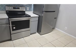 8901 Wiles Rd 303, Coral Springs