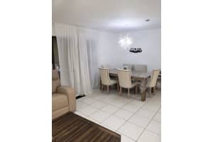 3301 Raleigh St 4a Hollywood, FL 33021 - MLS#A11998798