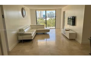 210 174th St 608, Sunny Isles Beach
