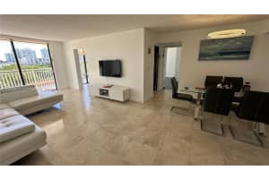 210 174th St APT 608, Sunny Isles Beach, FL 33160, - MLS#A11998821