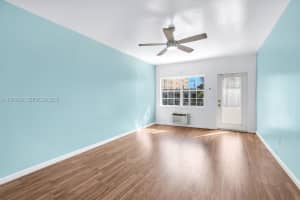 635 8th St APT 205, Miami Beach, FL 33139, - MLS#A11998824