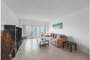 1965 S Ocean Dr APT 14D, Hallandale Beach, FL 33009, - MLS#A11998828