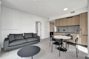 121 NE 5th St #2101, Miami, FL 33132, - MLS#A11998848