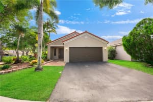 4361 Mahogany Ridge Dr Weston, FL 33331 - MLS#A11998864