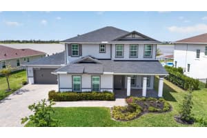 769 Hookline Cir, Loxahatchee