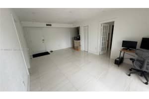 4841 NW 7th St Apt 310-4, Miami, FL 33126, - MLS#A11998875