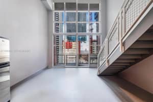 244 Biscayne Blvd 445, Miami
