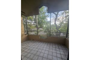 15515 N Miami Lakeway 202 11, Miami Lakes, FL 33014, - MLS#A11998909