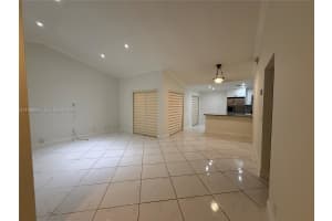 17268 Nw 60th Ct Hialeah, FL 33015 - MLS#A11998915