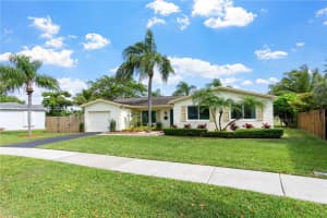 10325 Sw 102nd Ct Miami, FL 33176 - MLS#A11998926