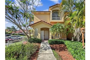 21553 Sw 87th Ct 102, Cutler Bay