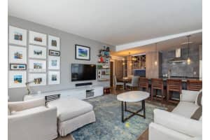 3721 NE 170th St APT 4, North Miami Beach, FL 33160, - MLS#A11998992