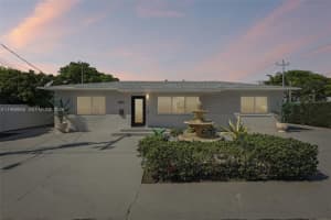 1682 NE 124th Ln, North Miami, FL 33181, - MLS#A11998995