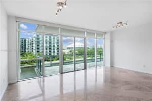 1090 NW N River Dr APT 402, Miami, FL 33136, - MLS#A11999024