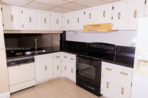 8842 W McNab Rd APT 302, Tamarac, FL 33321, - MLS#A11999025