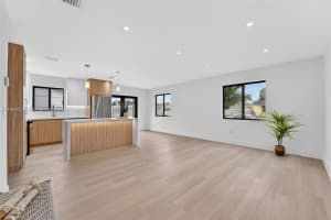 19730 Nw 44th Ct Miami Gardens, FL 33055 - MLS#A11999026