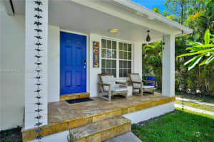 2615 Sw 34th Ct Miami, FL 33133 - MLS#A11999030