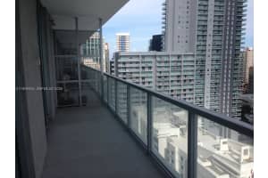 79 SW 12th St Apt 2702-S, Miami, FL 33130, - MLS#A11999045