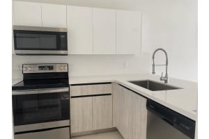 219 SE 8th St #601, Hallandale Beach, FL 33009, - MLS#A11999058