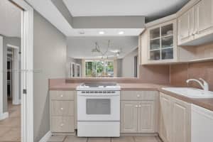 823 Cypress Blvd APT 104, Pompano Beach, FL 33069, - MLS#A11999077