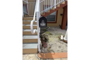 128 W 21st St #202, Hialeah, FL 33010, - MLS#A11999097