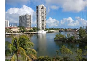 2980 Point E Dr APT D407, Aventura, FL 33160, - MLS#A11999098