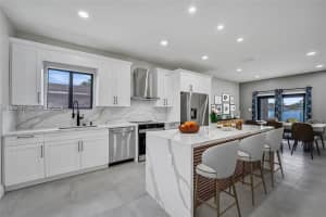 5241 Sw 25th St, West Park