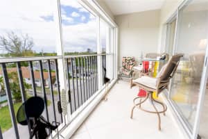 330 Se 2nd St 405f Hallandale Beach, FL 33009 - MLS#A11999149