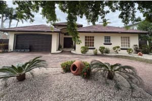 15816 Sw 103rd Ln 0, Miami