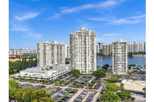 2780 NE 183rd St APT 1802, Aventura, FL 33160, - MLS#A11999169