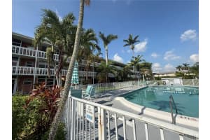 141 NE 10th Ave APT 17B, Hallandale Beach, FL 33009, - MLS#A11999195