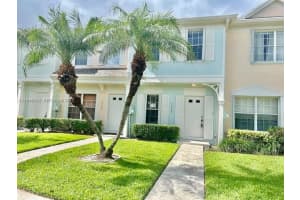 16648 Hemingway Dr, Weston 16648 Hemingway Dr, Weston