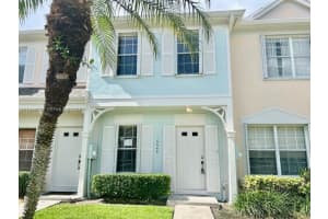 16648 Hemingway Dr Weston, FL 33326 - MLS#A11999223