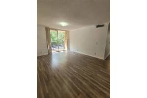 10773 Cleary Blvd 203, Plantation