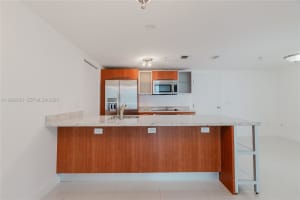 185 SW 7th St APT 2007, Miami, FL 33130, - MLS#A11999230