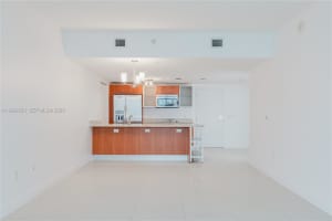 185 SW 7th St APT 2007, Miami, FL 33130, - MLS#A11999230