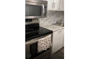 7060 NW 179th St APT 211, Hialeah, FL 33015, - MLS#A11999251