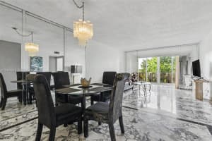 4330 Hillcrest Dr APT 405, Hollywood, FL 33021, - MLS#A11999280