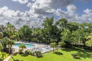 4330 Hillcrest Dr APT 405, Hollywood, FL 33021, - MLS#A11999280