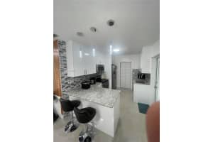 1331 Nw 98th Ter Miami, FL 33147 - MLS#A11999292