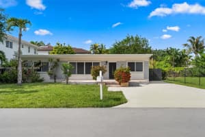 261 188th St 261, Sunny Isles Beach
