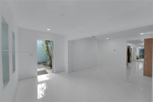 MLS# A11999315, Fort Lauderdale, Florida 33315