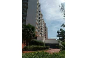 17275 Collins Ave 801 Sunny Isles Beach, FL 33160 - MLS#A11999322