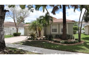 15624 Sw 52nd Ct Miramar, FL 33027 - MLS#A11999328