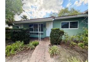 1581 Sw 27th Ter, Fort Lauderdale